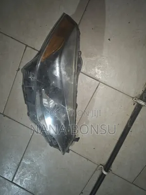 2016 Toyota Corolla Headlights