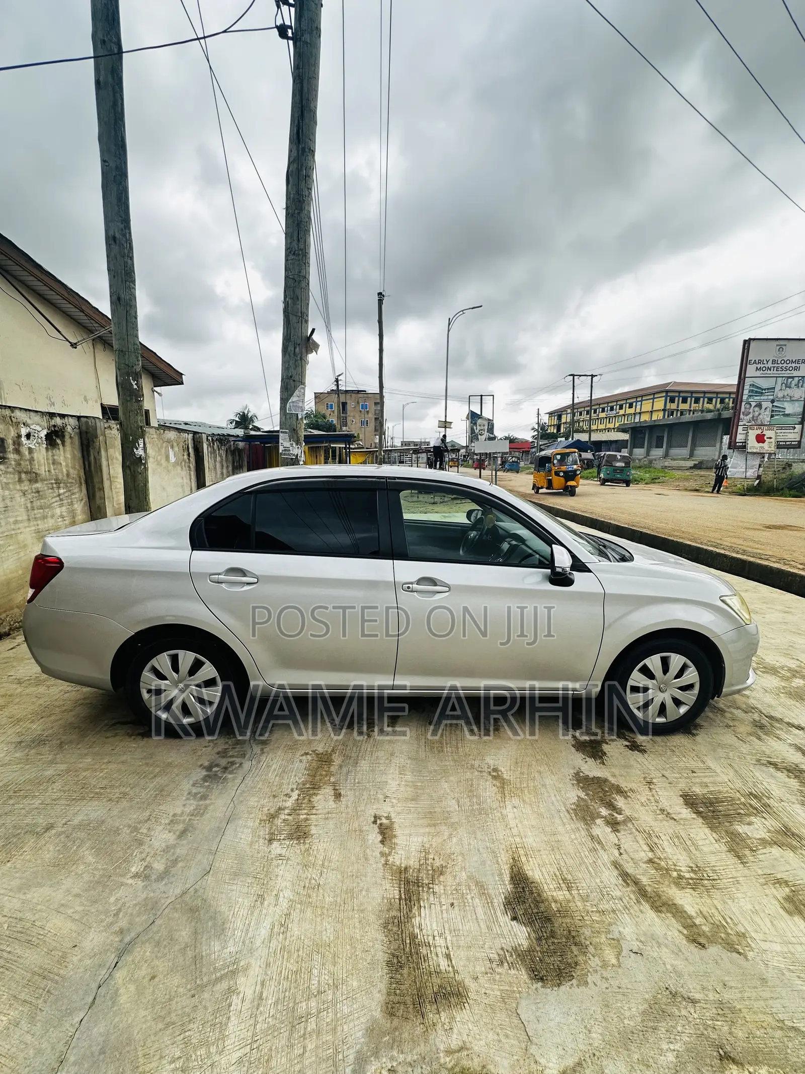 Toyota Axio 1.5 X 2WD 2012 Silver