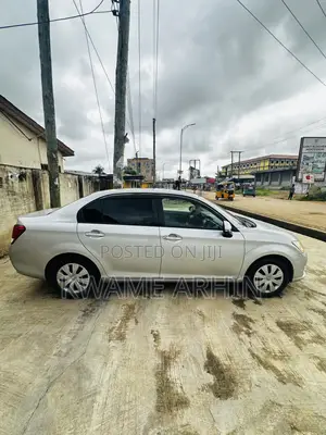 Toyota Axio 1.5 X 2WD 2012 Silver