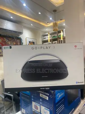 High Quality Speaker Harman Kardon Go + Play 3's Sleek Design