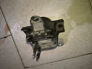 2016 Chevrolet Spark Gear Box Seat