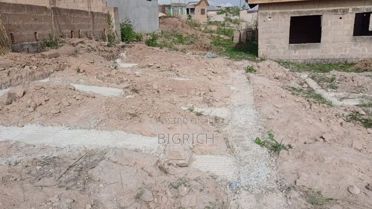 Full Plot of Land at Adumakase Kese
