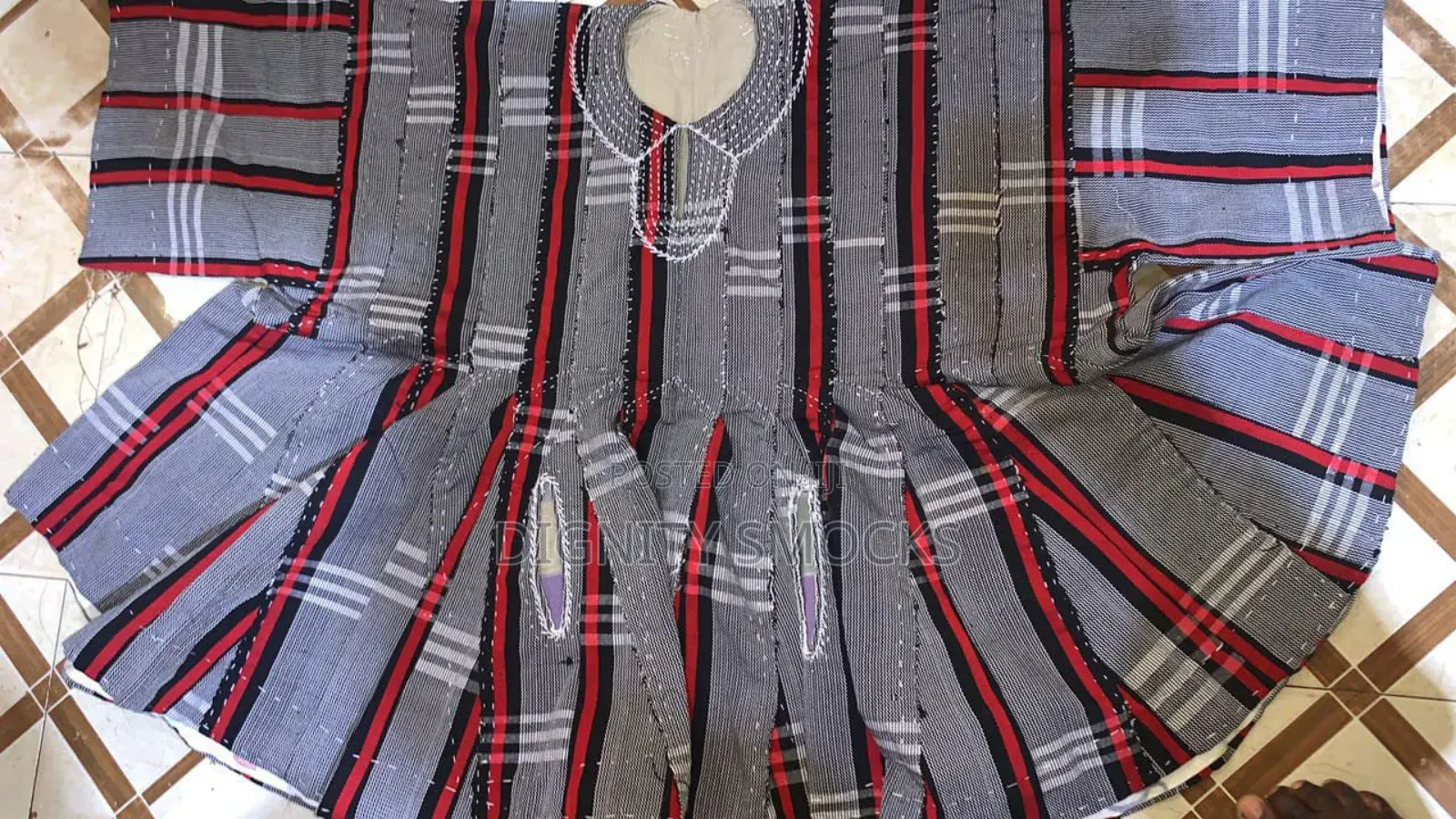 Dignity Smocks