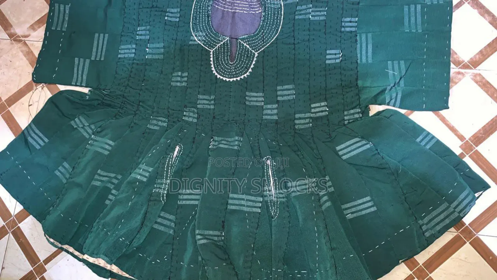 Dignity Smocks