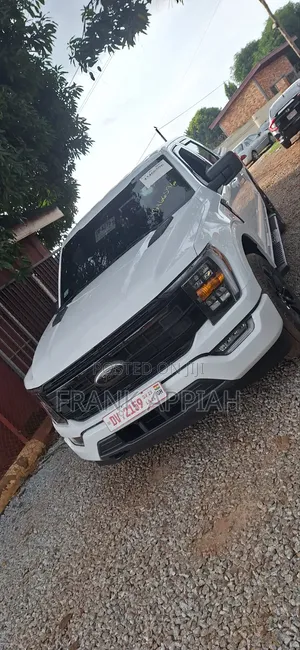 Ford F-150 XLT 2023 White
