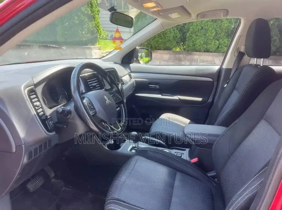 Toyota Corolla S 4dr Sedan (1.8L 4cyl CVT) 2016 Gray
