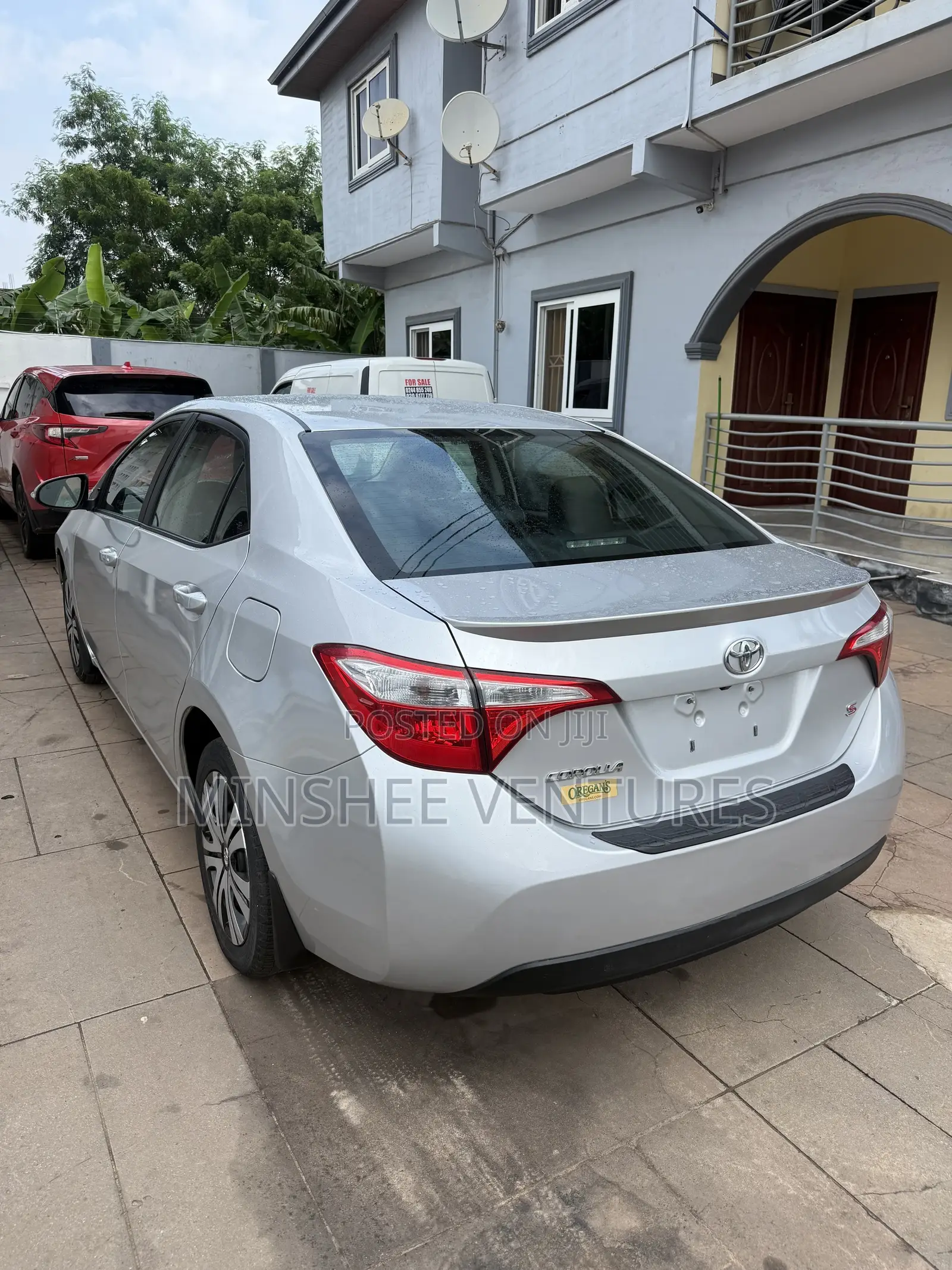 Toyota Corolla S 4dr Sedan (1.8L 4cyl CVT) 2016 Gray