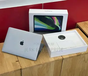 New Laptop Apple MacBook Pro 16GB Apple M1 Pro SSD 512GB