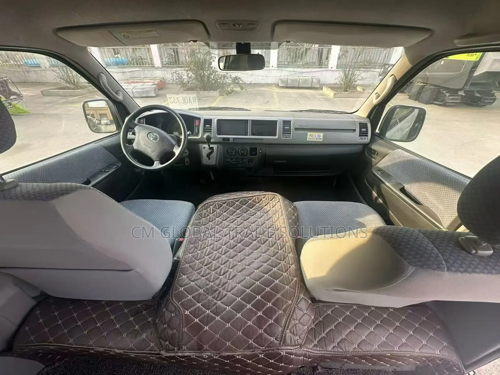 Toyota HiAce 2022 Beige