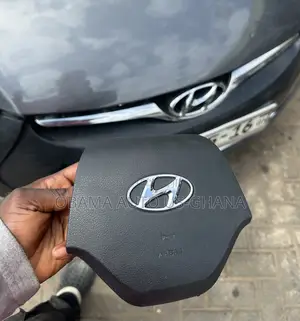 Hyundai Tucson 2016 2017 2018 2019 2020 2021 Steering Airbag Cover