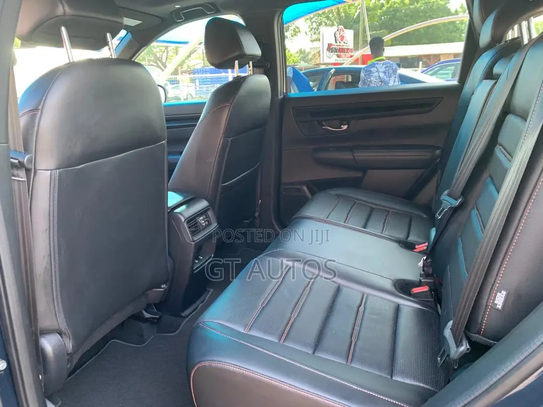 Honda CR-V Hybrid Sport-L AWD 2025 Gray