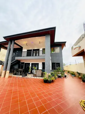 6bdrm House in School Junction for sale