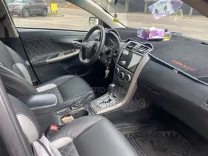 Toyota Corolla 2012 Black