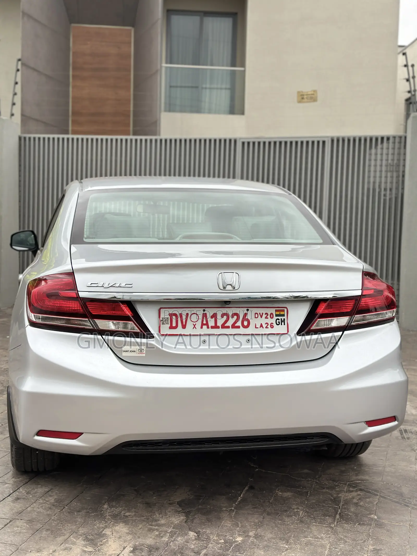 Honda Civic EX 4dr Sedan (1.8L 4cyl CVT) 2015 Silver