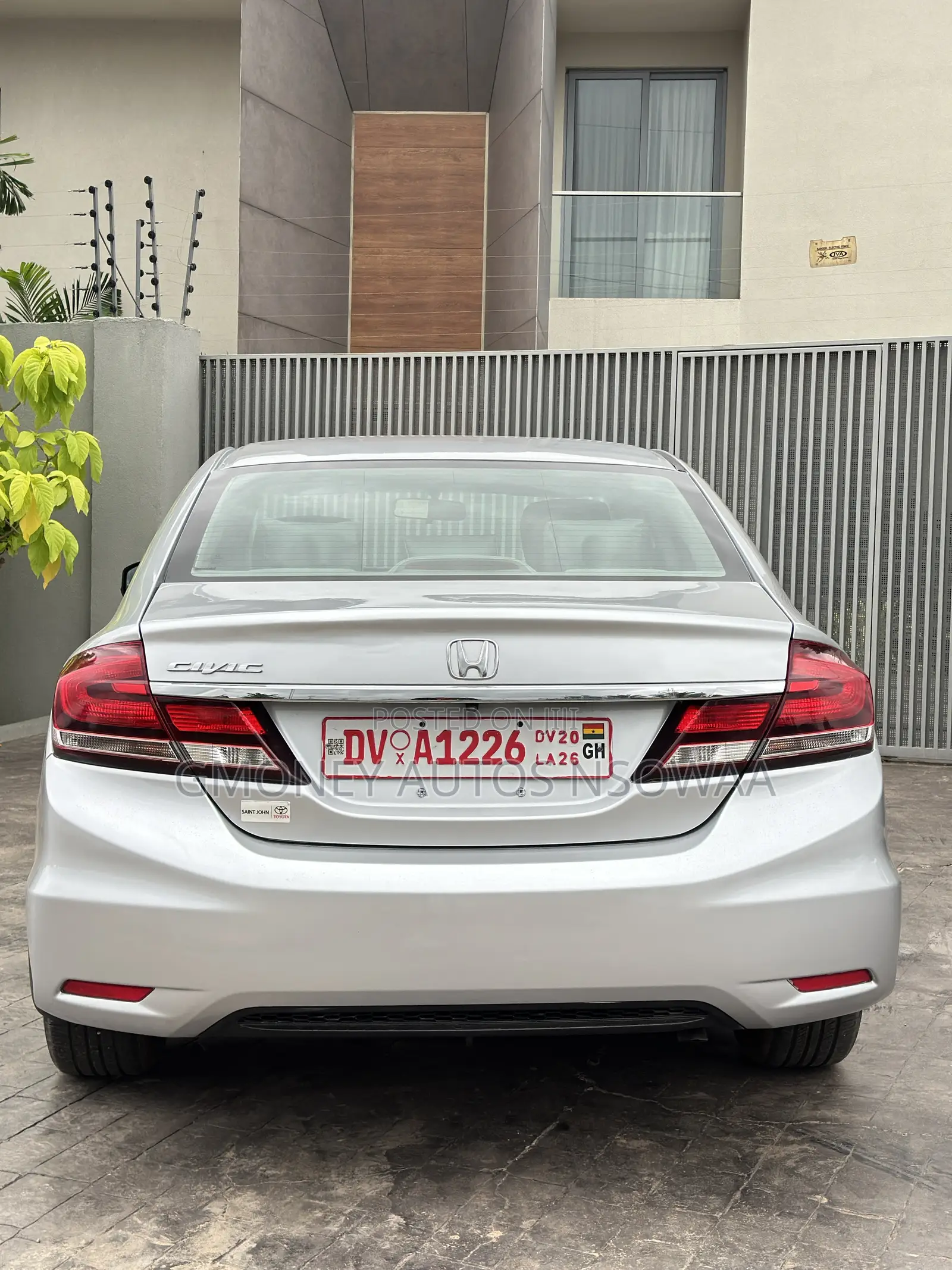 Honda Civic EX 4dr Sedan (1.8L 4cyl CVT) 2015 Silver