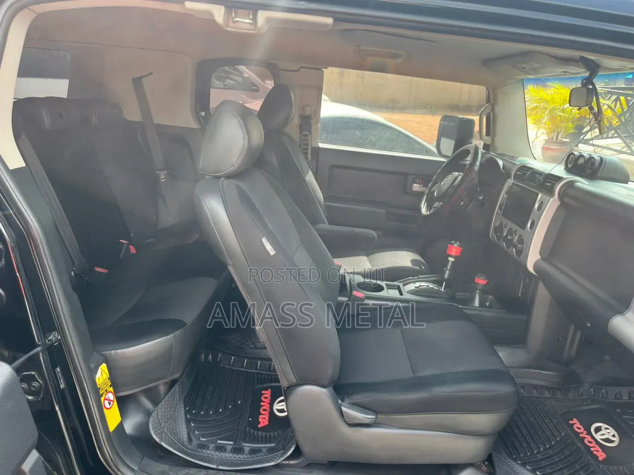 Toyota FJ Cruiser Base 4x4 2010 Black
