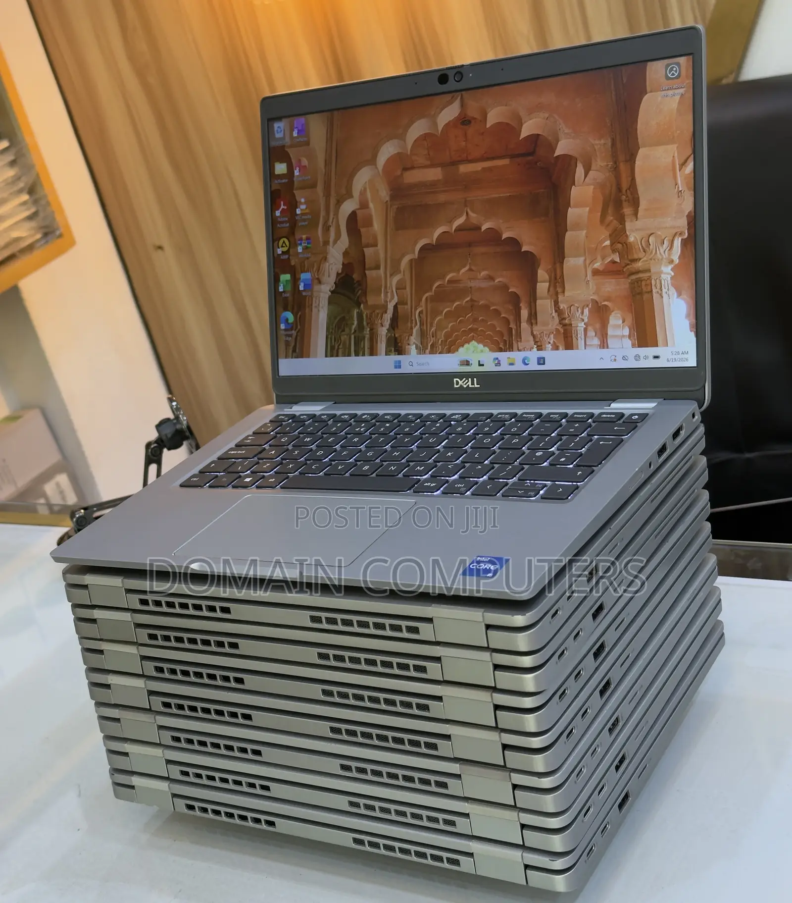 Laptop Dell Latitude 5320 16GB Intel Core i5 SSD 256GB