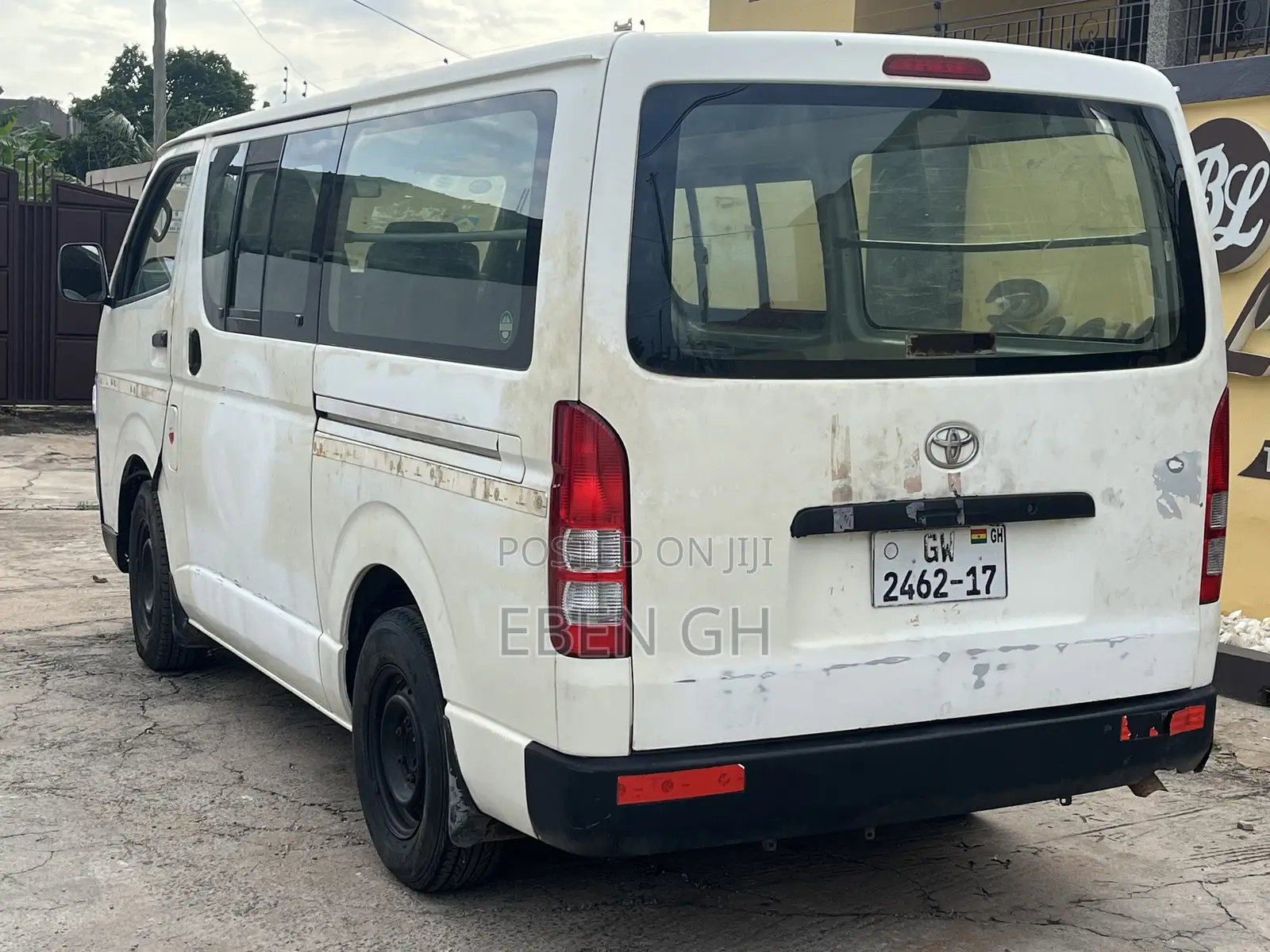 Toyota HiAce 2008 White