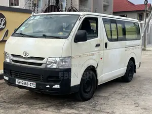 Toyota HiAce 2008 White