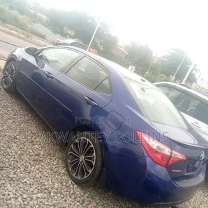 Toyota Corolla 2016 Blue