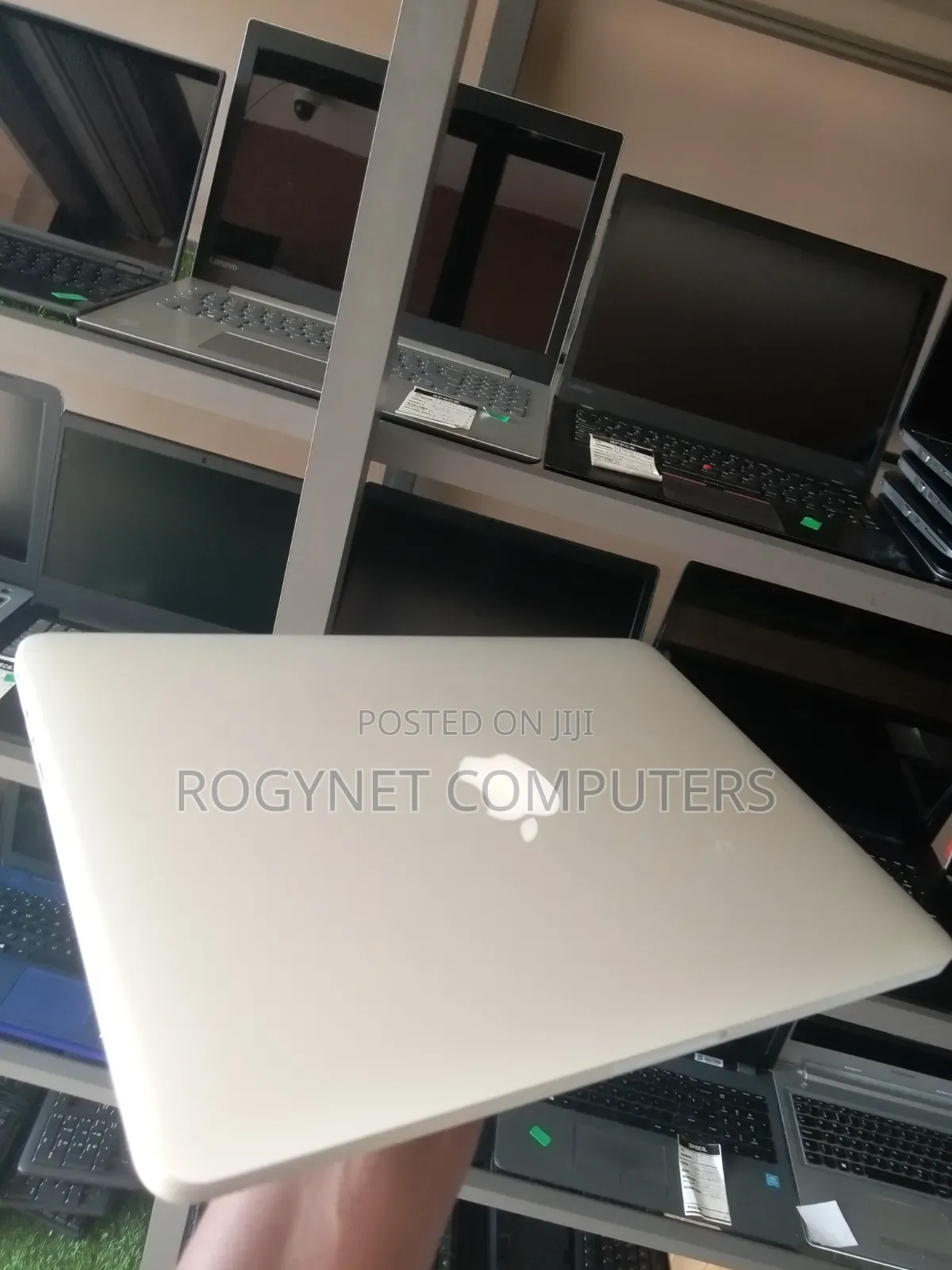 Laptop Apple MacBook Pro 2015 16GB Intel Core i5 SSD 512GB