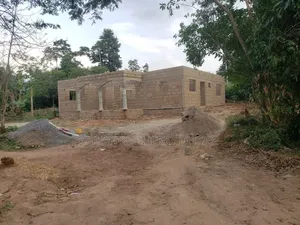 4bdrm House in Appiah Kubi Jerry, Akuapim North for sale