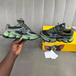 New Balance 740 Sneakers Available (Location: Adum,Kumasi)