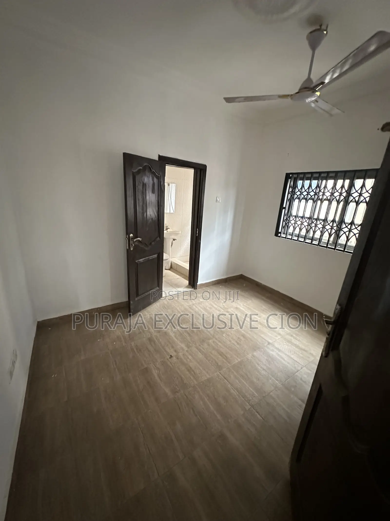 3bdrm Block of Flats in Weija, Choice, Old Barrier for rent