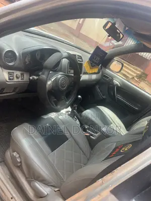 Toyota RAV4 2004 Silver