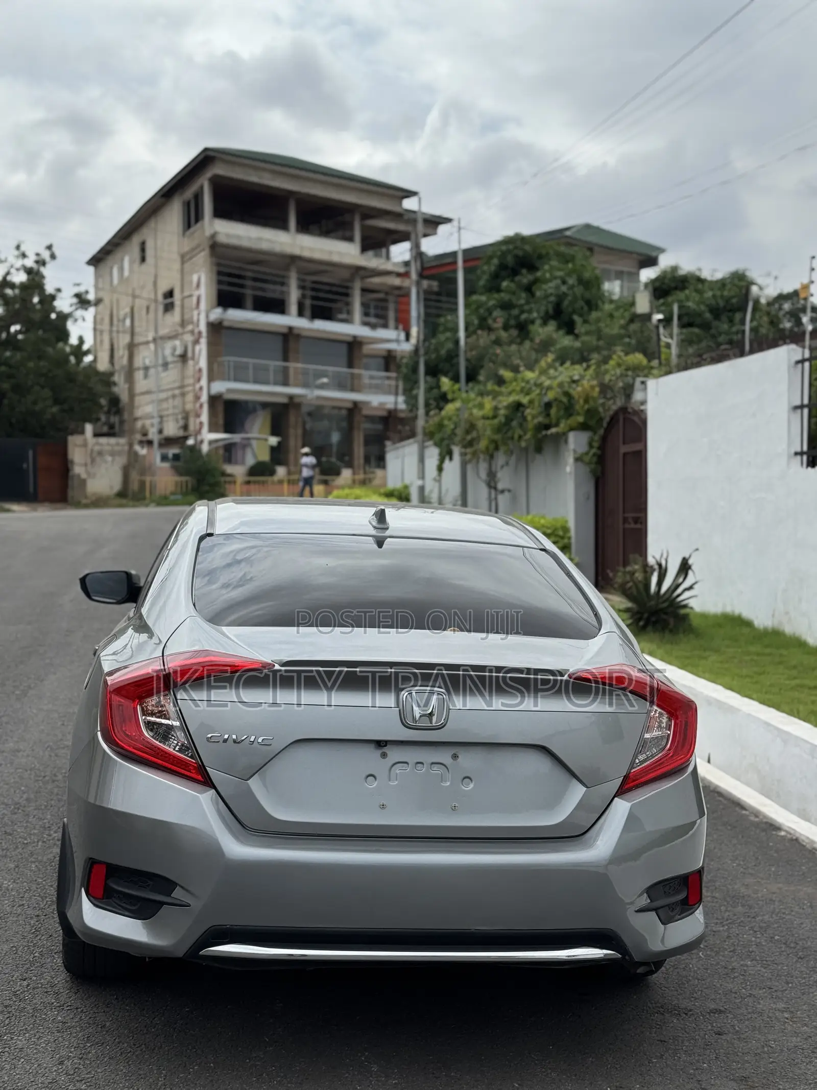 Honda Civic EX Sedan 2019 Silver