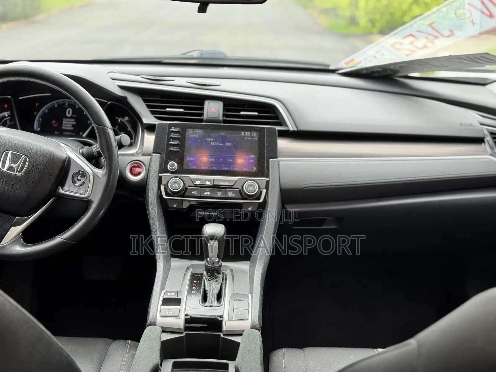 Honda Civic EX Sedan 2019 Silver