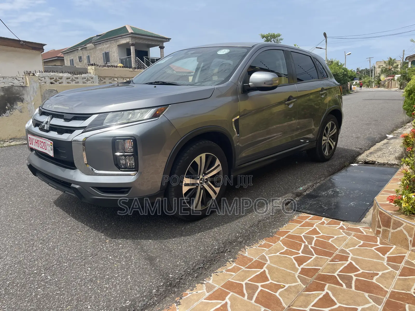Mitsubishi Outlander Sport SE 2021 Gray