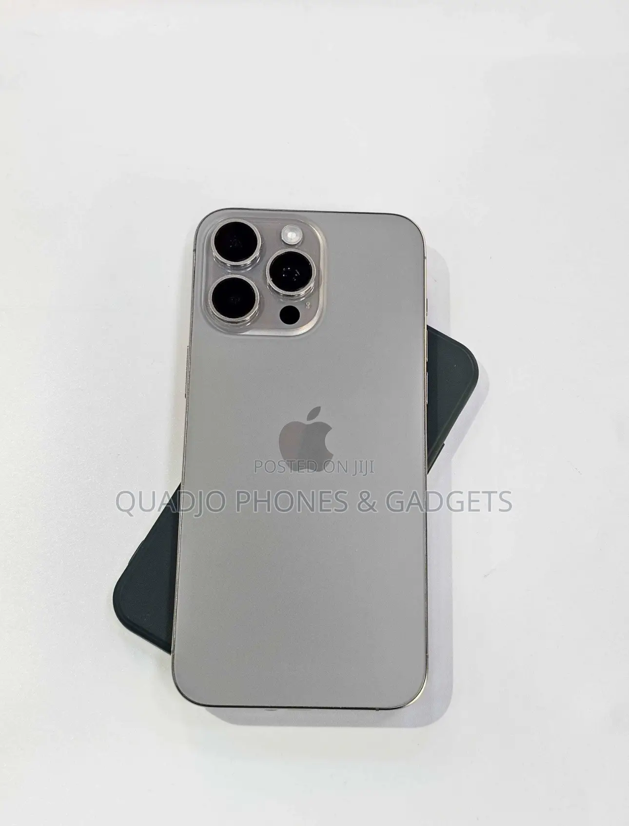 Apple iPhone 15 Pro Max 256 GB Silver