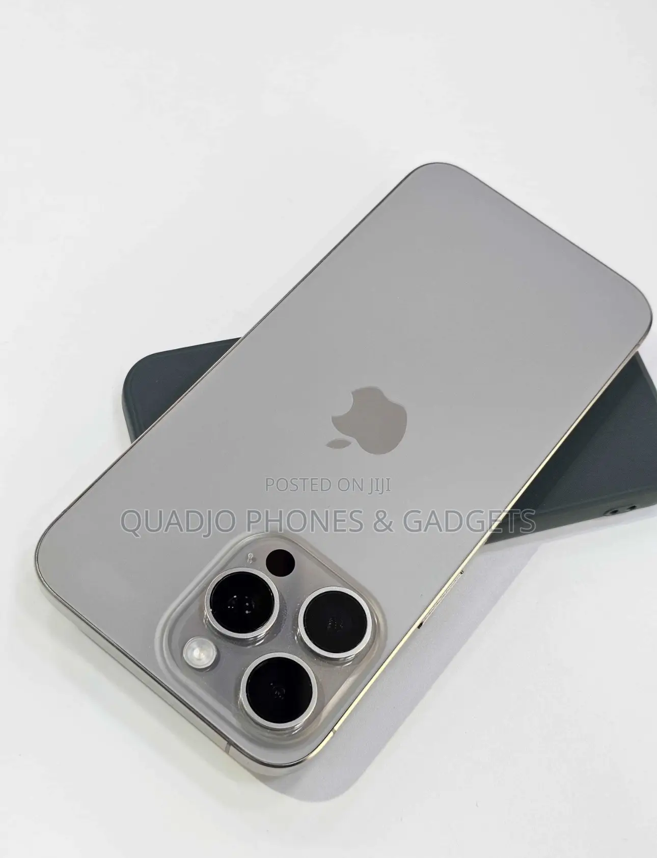 Apple iPhone 15 Pro Max 256 GB Silver