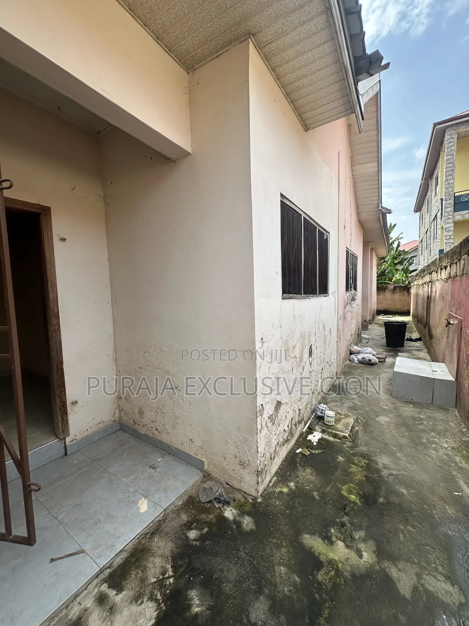 2bdrm Apartment in Weija, Choice, Old Barrier for rent