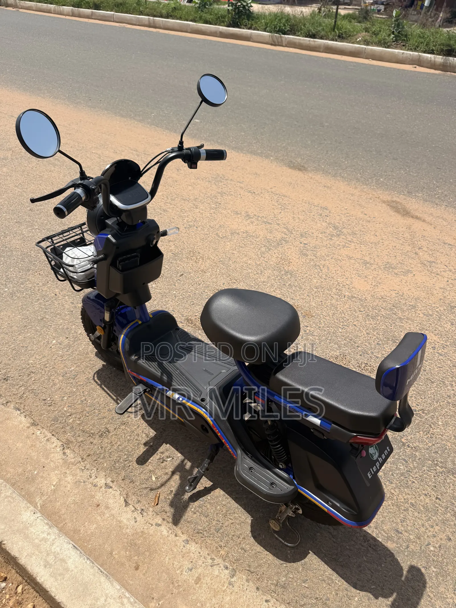 Max-S 2024 Blue