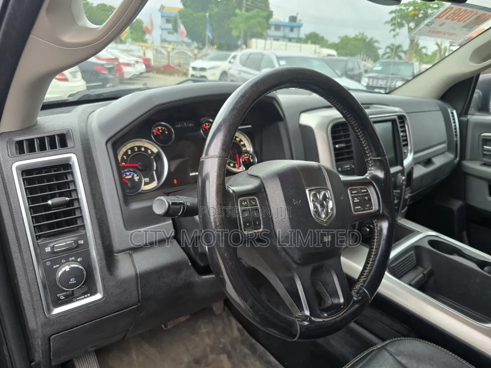 Dodge RAM 2018 Black