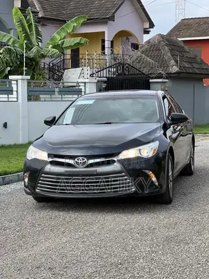 Toyota Camry SE 4dr Sedan (2.5L 4cyl 6A) 2017 Black