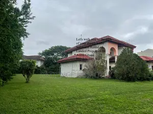 7bdrm Mansion in Trasacco, Accra Metropolitan for sale