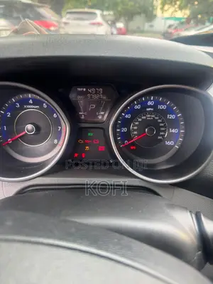 Hyundai Elantra GLS Sedan FWD (1.8L 4cyl 6A) 2013 Gray