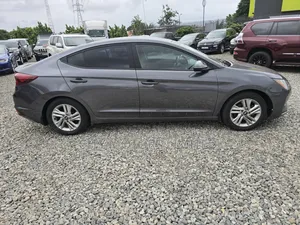Hyundai Elantra 2020 Gray