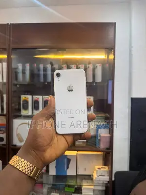 Apple iPhone XR 128 GB White