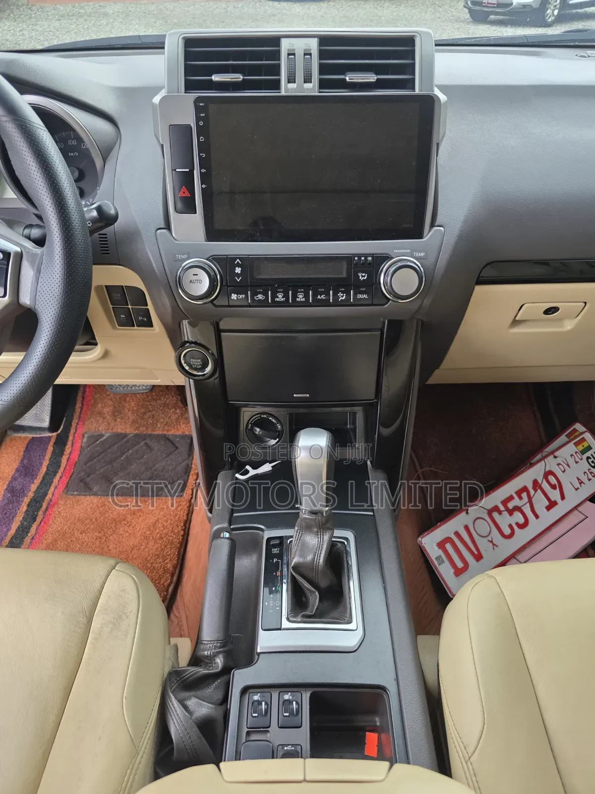 Toyota Land Cruiser Prado 2017 White