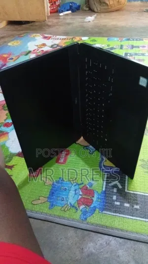 Laptop Dell Latitude 3400 8GB Intel Core i3 SSD 256GB