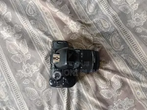 Canon Eos Rebel T3i