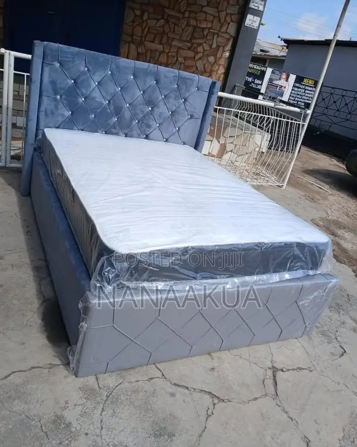 Bed Frames With Mattress