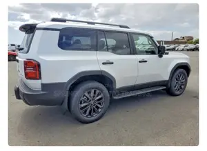 Toyota Land Cruiser 2026 White