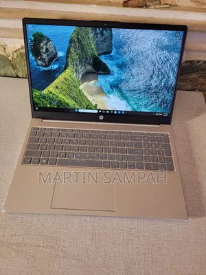 Laptop HP 15-fd1020ns 16GB Intel Core i7 SSD 512GB