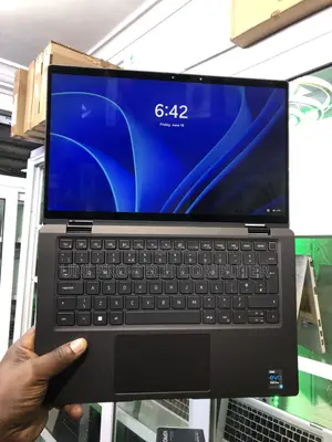 Laptop Dell Latitude 7420 32GB Intel Core i7 SSD 512GB
