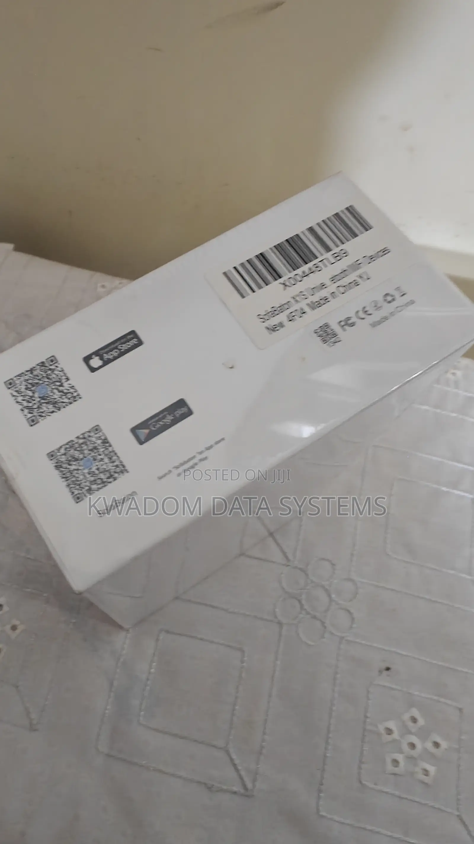 Sofabaton X1s Smart Remote Control With Hub